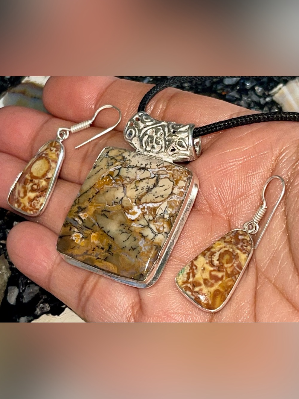 Bird’s Eye Rhyolite Jasper Pendant & Earrings Set